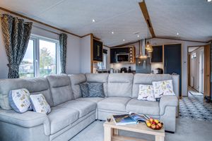 Photo 18- click for photo gallery